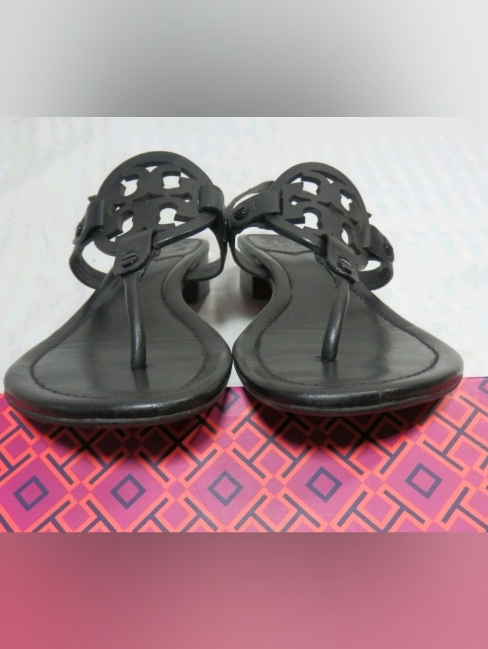 Tory Burch Designer Black Miller Mini Block Heel Leather T-Strap Sandals Heel 10